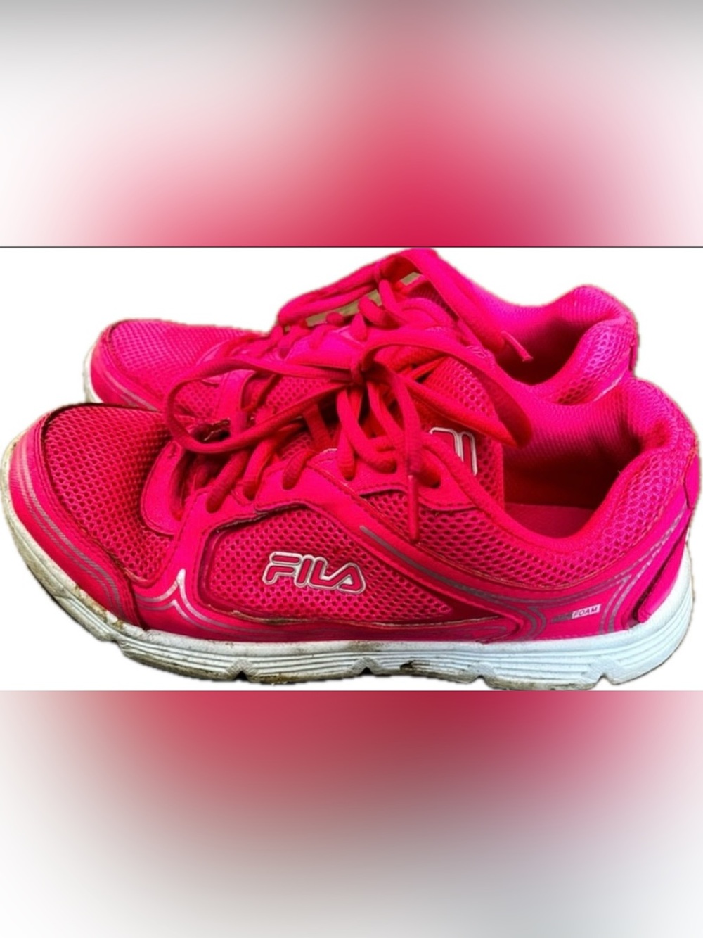 FILA pink athletic shoes. Comfortable & cute. Women’s size 8.5